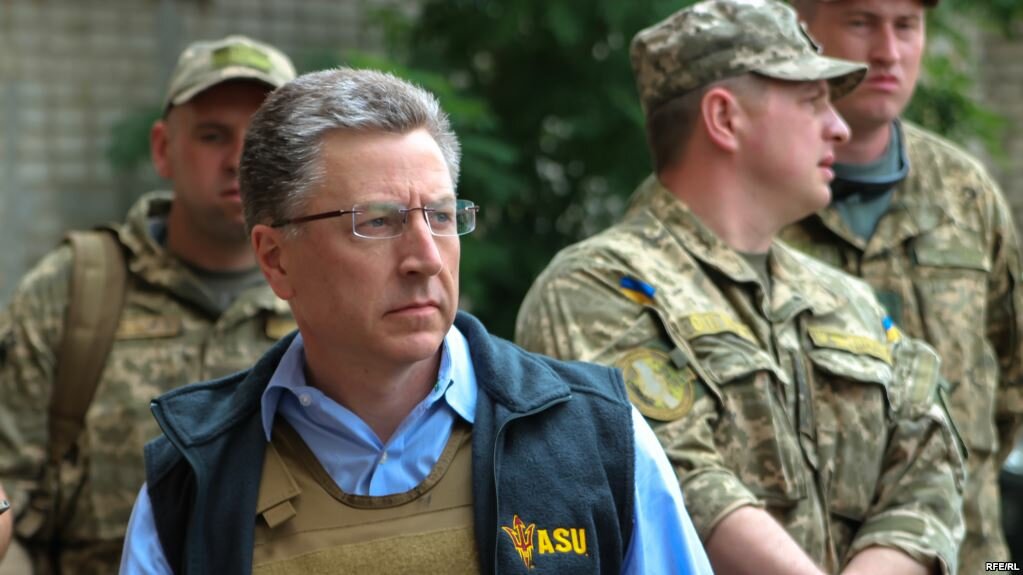 Стали известны подробности встречи Порошенко и Волкера по Донбассу