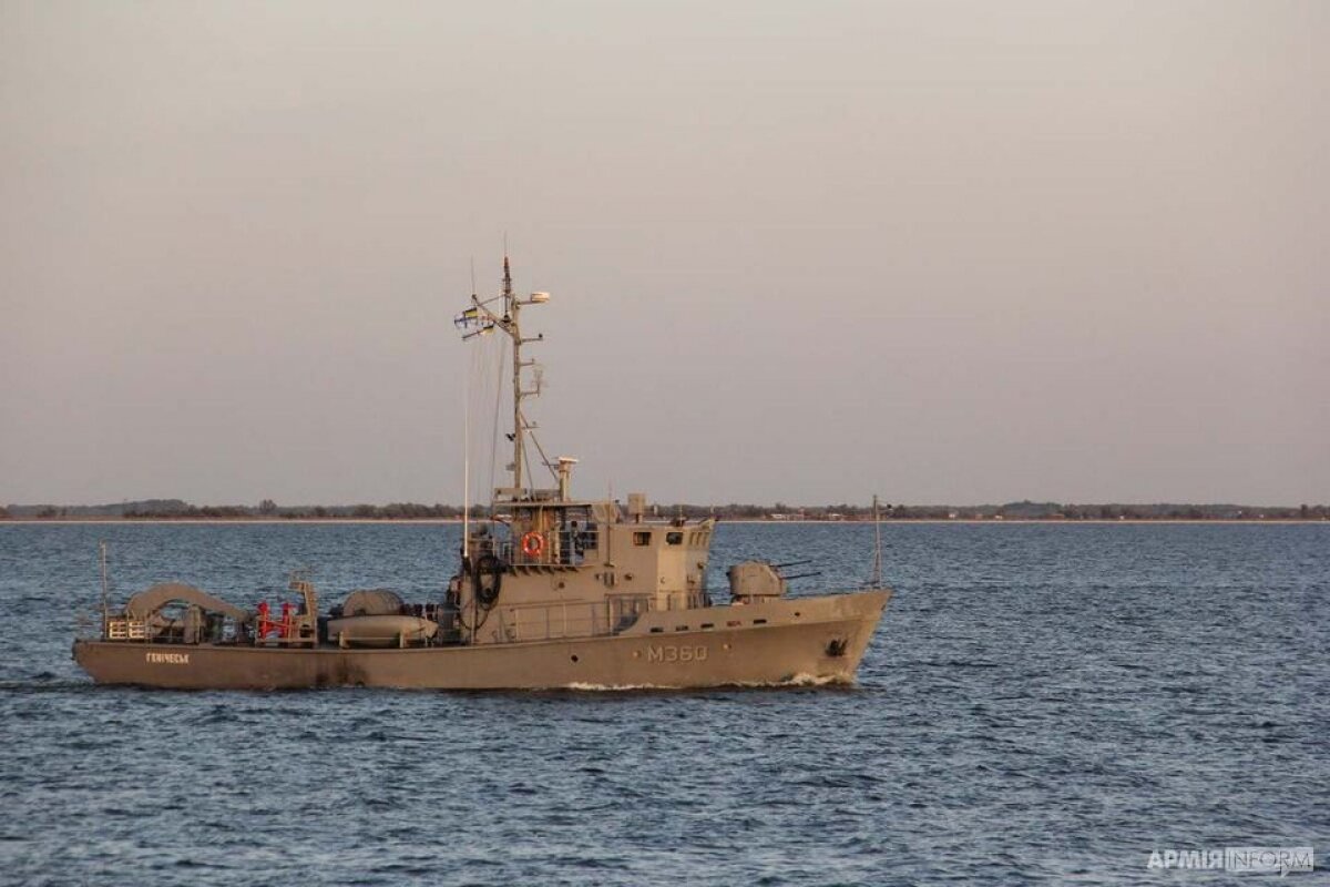 ​Украинский флот выдвинулся на учения в Черное море: опубликованы кадры
