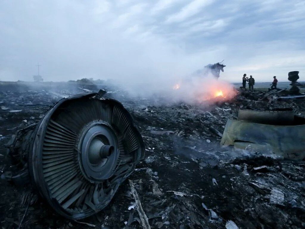 "Ракет не чистил", - Аксенов растер в порошок результаты расследования по крушению МН17 Донбассе 
