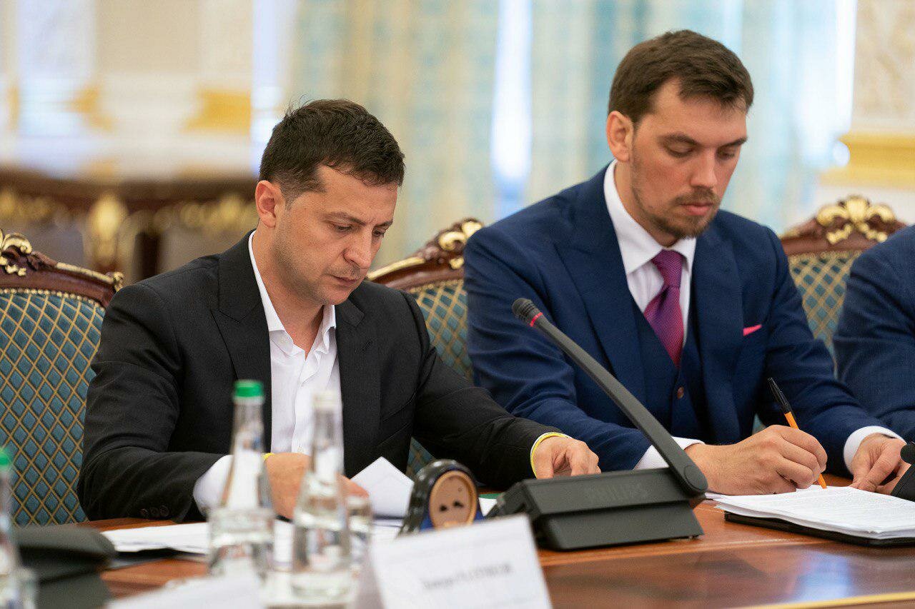 Зеленский заявил о победе в Донбассе: в Станице Луганской начались исторические изменения