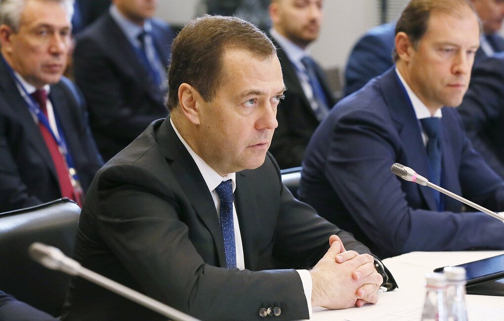 Медведев оценил шансы Порошенко победить на президентских выборах 