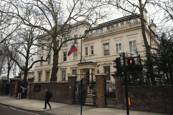 Посольство РФ в Лондоне: у британской дипломатии нет своего лица