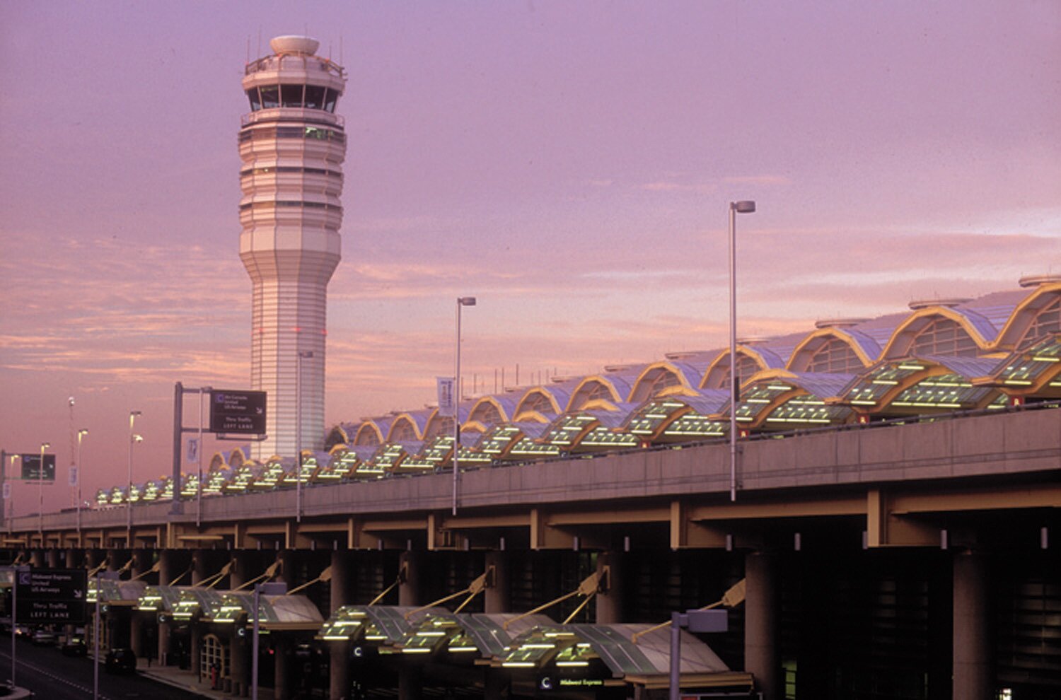 ​В Вашингтоне все аэропорты взяты под усиленную охрану: СМИ сообщили детали