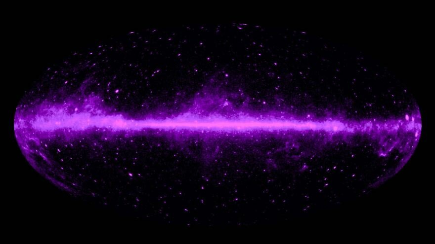 Ученые приравняли темную материю и энергию, охарактеризовав ее как жидкость
