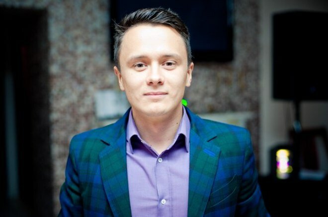 Известны скандальные подробности задержания звезды Comedy Club в Петербурге
