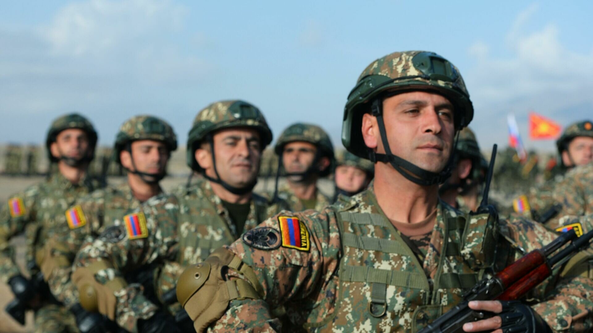 Все подразделения армии Армении поддержали отставку Пашиняна