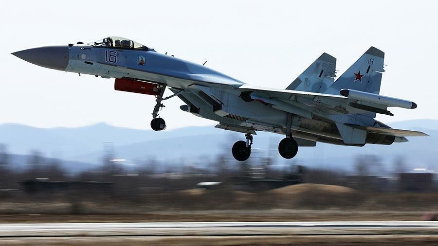 Су-35 всех поразил своими маневрами в Турции: опубликованы зрелищные кадры