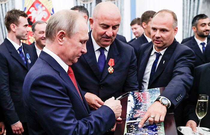 В РПЛ ответили всем недовольным награждением сборной России после ЧМ-2018