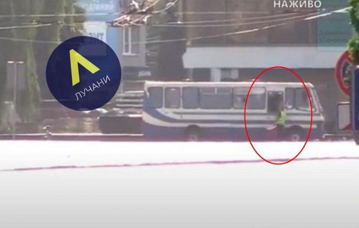 Луцкий террорист подпустил к автобусу полицию: Геращенко раскрыл подробности переговоров