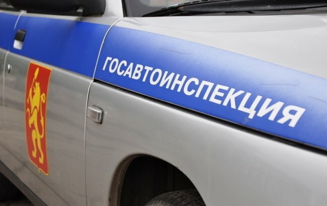 Жуткая трагедия в Якутии: сорвавшийся в реку автомобиль утонул вместе с 4 пассажирами
