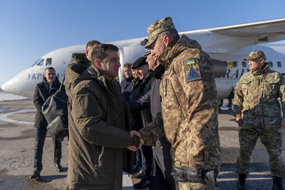  Армию США на Украину допустил Зеленский