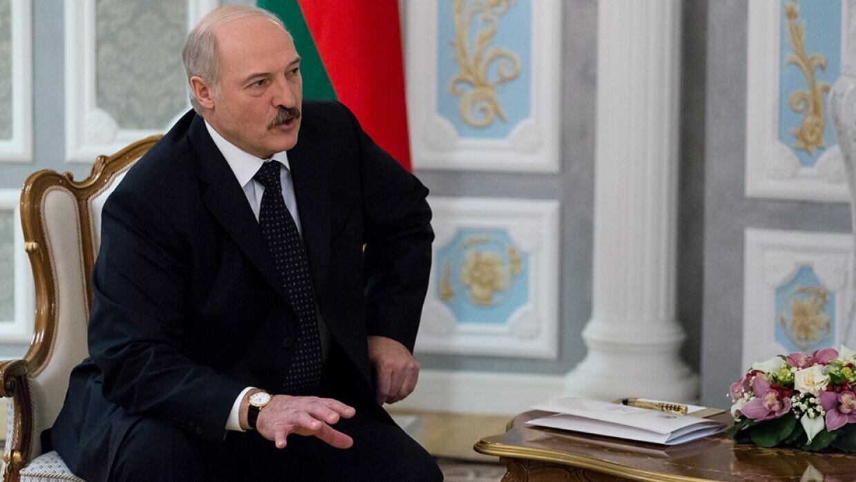 Лукашенко вновь отметился загадочным заявлением о пандемии коронавируса