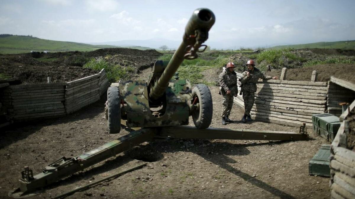 Минувшей ночью бои в Карабахе продолжались на нескольких направлениях фронта 