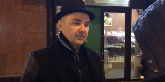 Экс-мэр Архангельска получил по лицу после покупки хлеба в лавке Стерлигова, где не обслуживают геев, - кадры