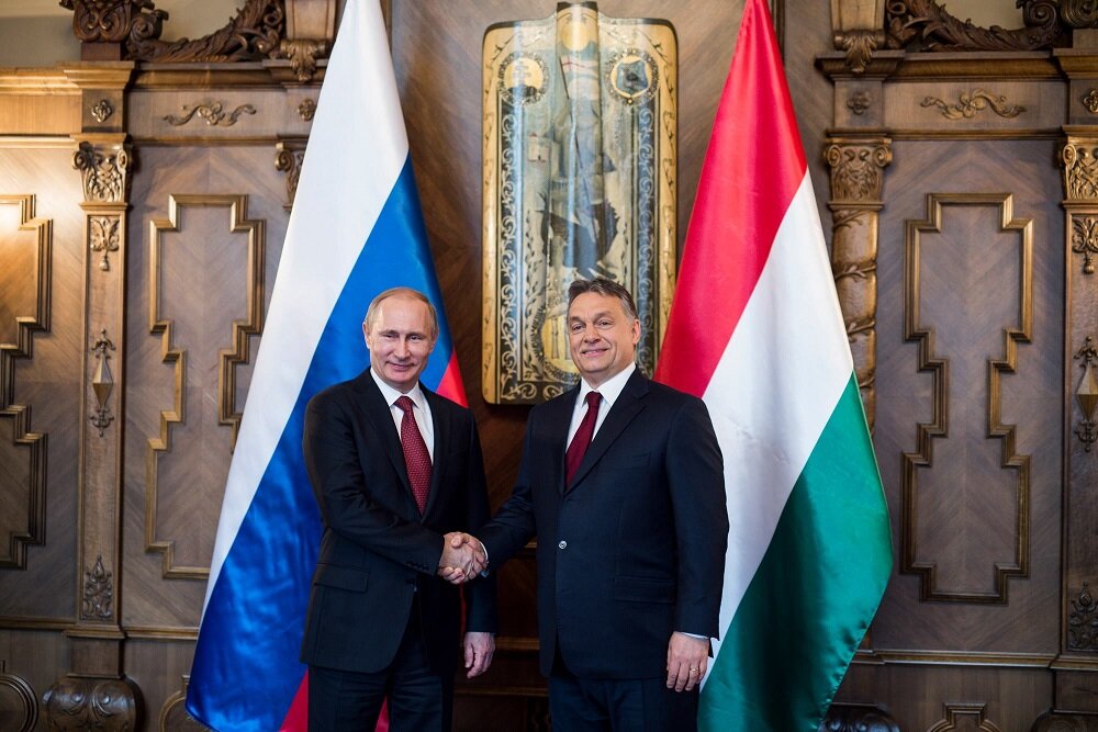 ​Венгрия "заткнула" Евросоюз и помогла России – Брюссель в бешенстве
