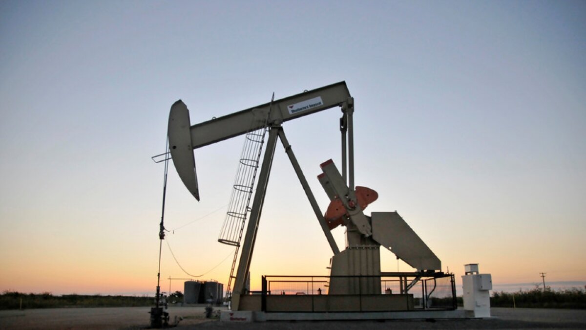 Цена нефти пошла вверх накануне встречи ОПЕК+