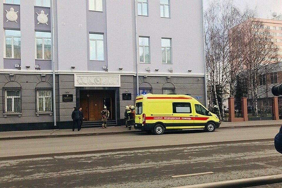 Взрыв в здании ФСБ в Архангельске: СМИ выяснили любопытные подробности о личности подрывника