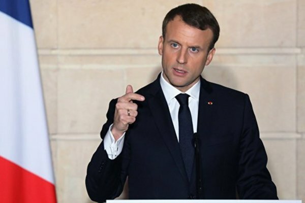 Франция переходит в режим чрезвычайного экономического положения – Макрон
