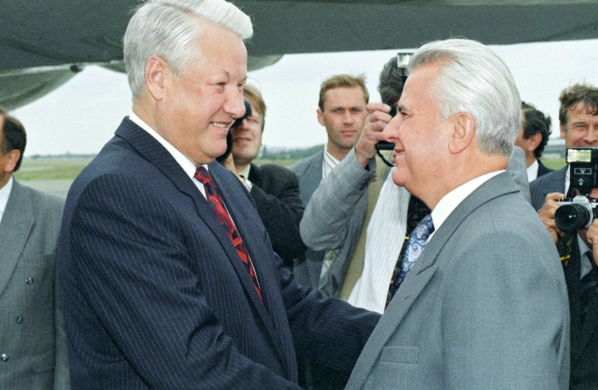Стало известно, как при Ельцине Крыму и Донбассу отказали во входе в состав России