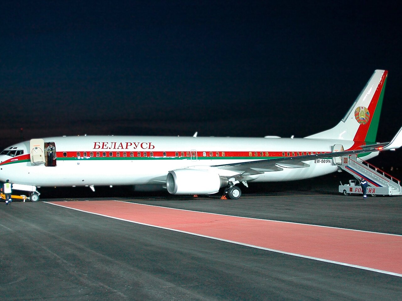 Самолет Лукашенко летал в сторону России 