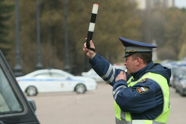 Под Москвой сотрудник ДПС остановил полицейского и получил огнестрельное ранение