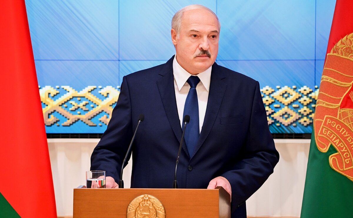 Лукашенко жестко предупредил Украину, Литву и Польшу: "Мы не станем на колени"