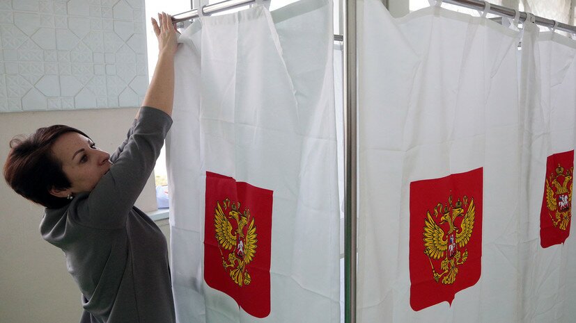 Третий день голосования наблюдатели. Голосование в 2018 году. Как правильно повесить флаги на избирательном участке. Выборы в Крыму сегодня.
