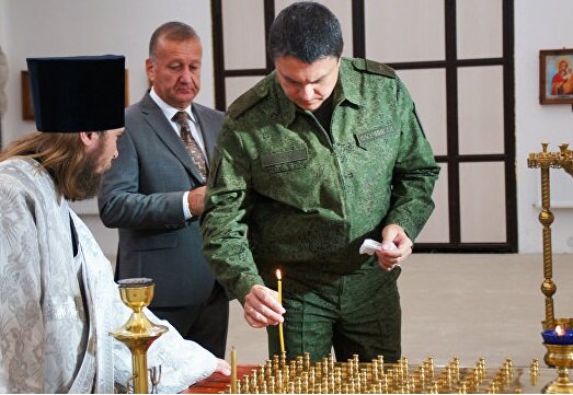 "Богом виновные будут покараны", – в Луганске состоялась панихида по погибшему Захарченко 
