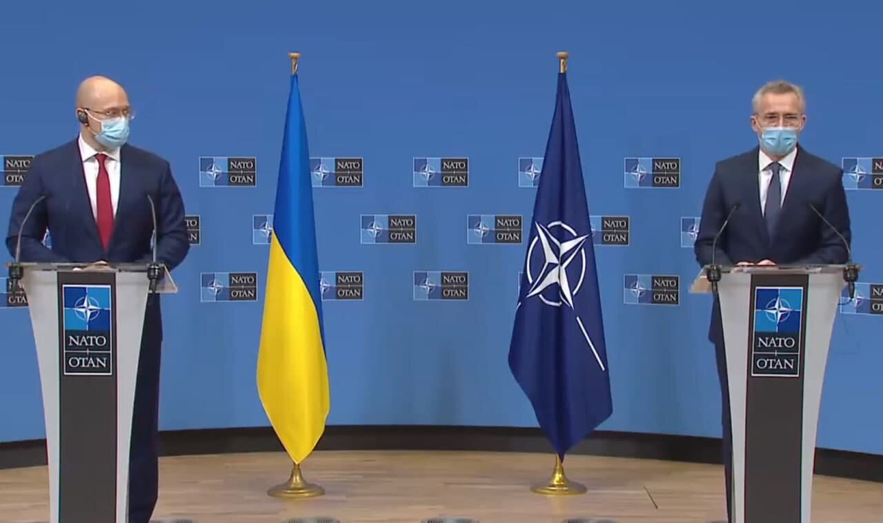 Киев обсудит с Альянсом ускоренное вступление в НАТО 