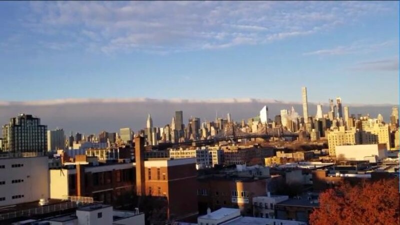 Вновь доказано влияние на погоду американцами: над Нью-Йорком нависло гигантское аномальное облако