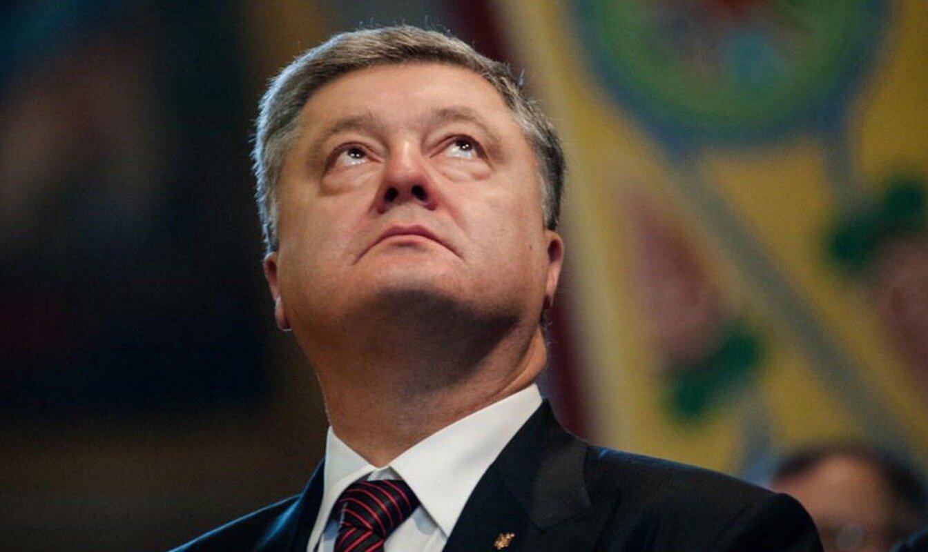 ​Порошенко грозит реальный срок: экс-президент обвинен в госизмене из-за “Минска”