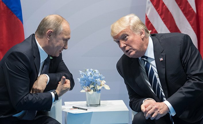В Белом доме озвучили неожиданное решение Трампа по поводу встречи с Путиным "на ногах"