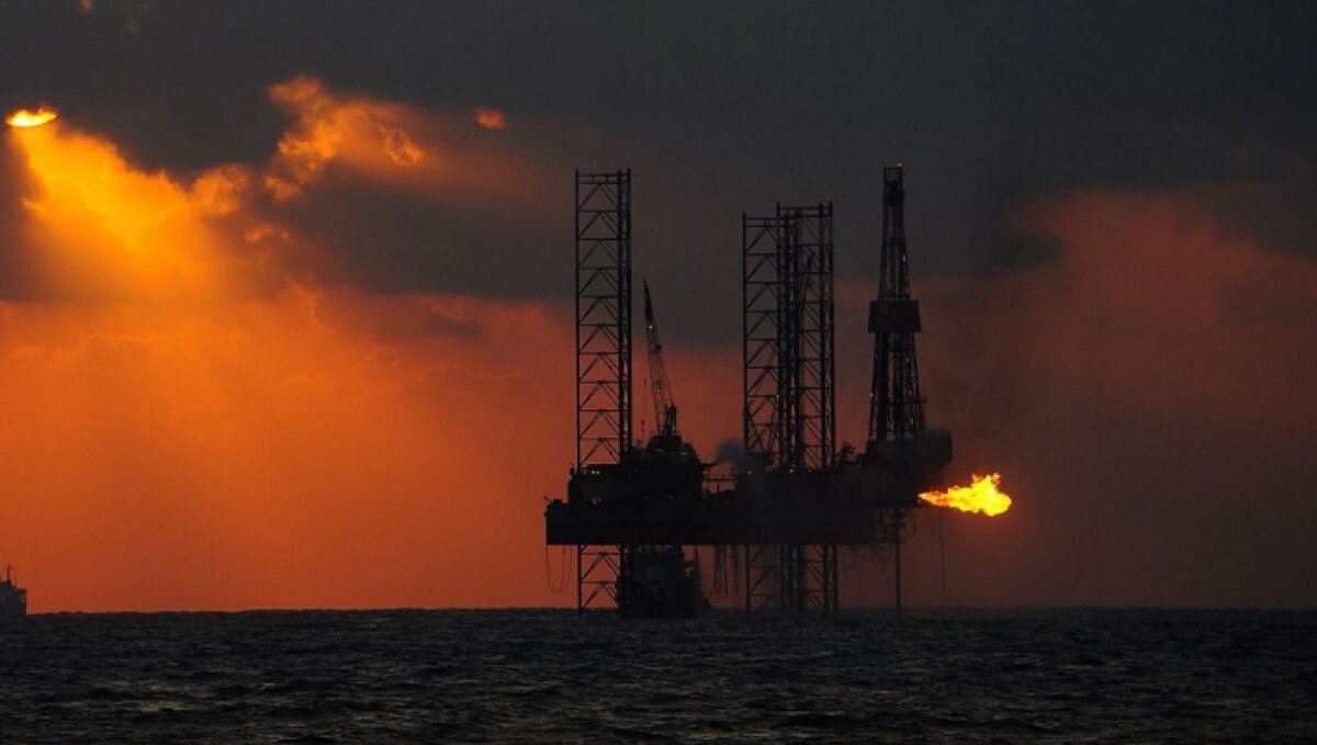 Эр-Рияд не согласился с предложением Москвы по снижению объемов добычи нефти