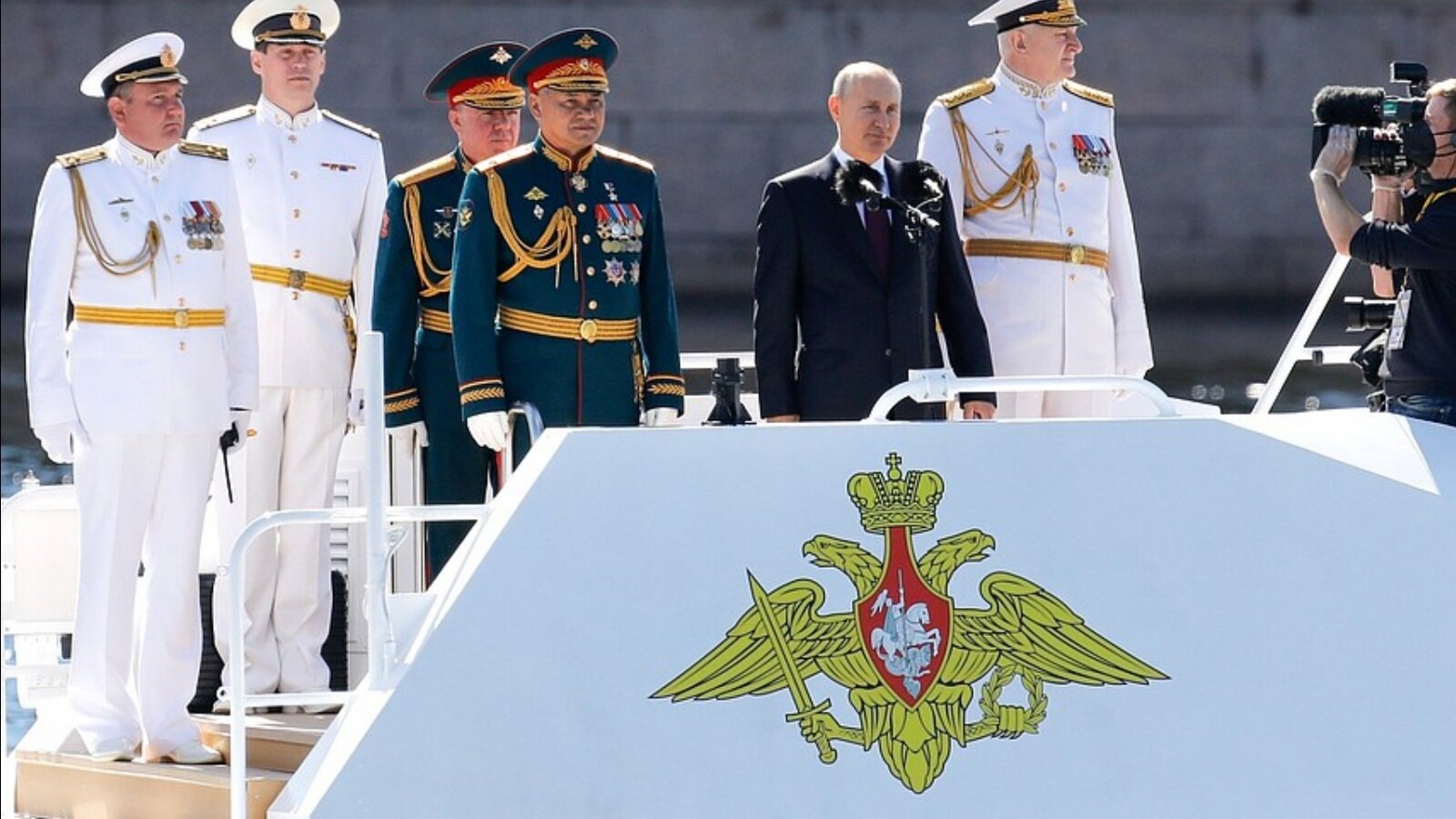 Focus назвал два вида оружия, на которые делает ставку Путин в борьбе за влияние в мире 