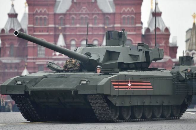 Эксперт сравнил танк "Армата" и американские ракеты TOW - кадры