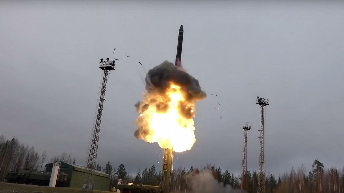 ​Китайцы оценили российскую ракету "Авангард", которая за 15 минут долетит до Вашингтона