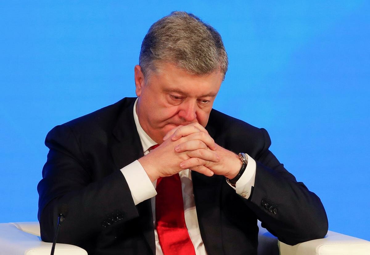 СМИ разузнали, кто из мировых лидеров не позволил Порошенко срывать выборы 