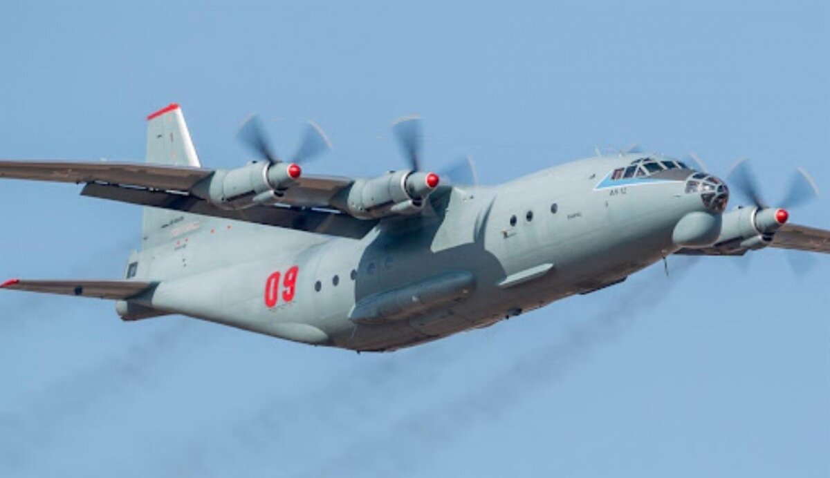 Крушение белорусского Ан-12 в Иркутской области: на месте падения самолета нашли шесть тел