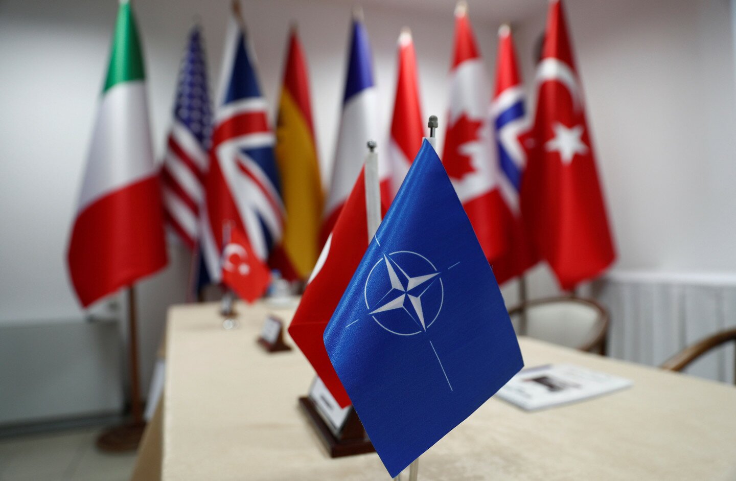 Стала известна реакция НАТО на сообщения о неспособности Альянса отразить удар России 