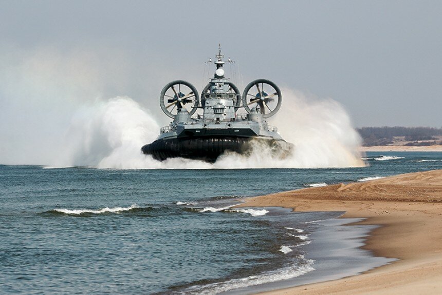 ​После появления российских "Зубров" американские корабли больше не сунутся в Черное море