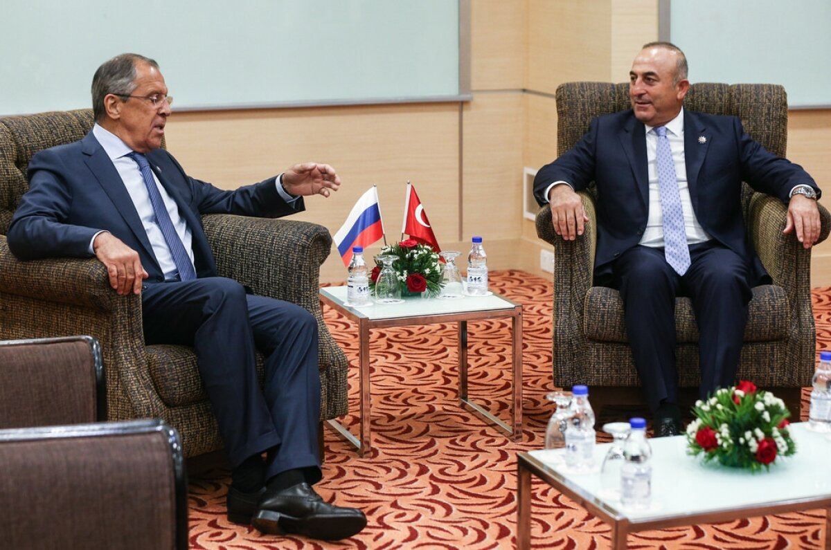 Турция планирует обсудить с РФ безопасность границ Азербайджана