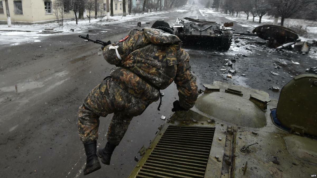 Киев обвинил Кремль в планах военной провокации в Донбассе 