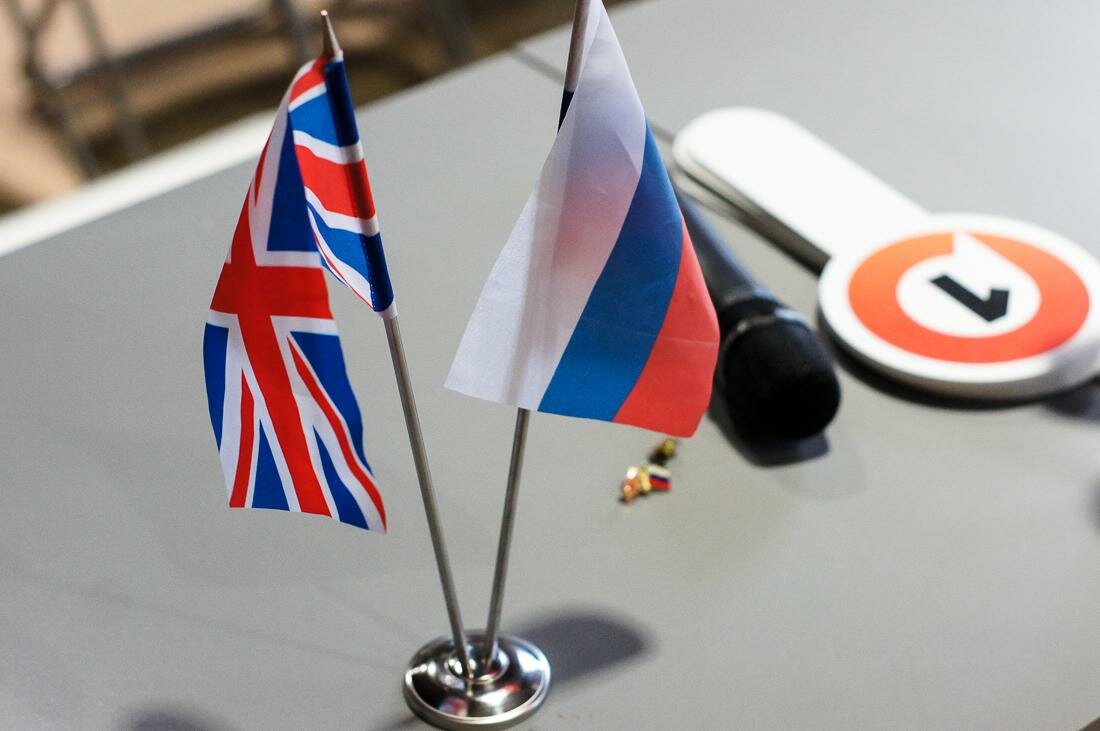 В РФ допускают разрыв дипотношений с Великобританией после обвинений Мэй в адрес Москвы 