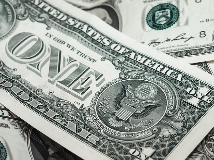 Доллар душит мир: Мадуро предложил создать новую валюту