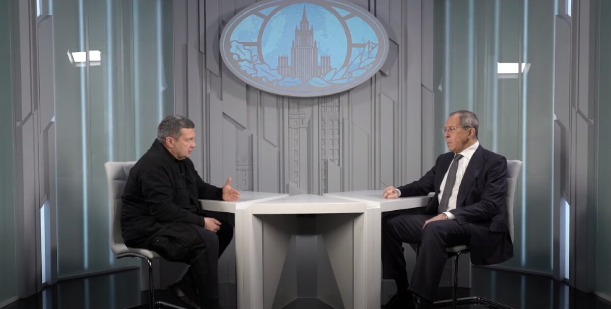 Лавров заявил Соловьеву, что Киев напал на Донбасс, "восставший против госпереворота"