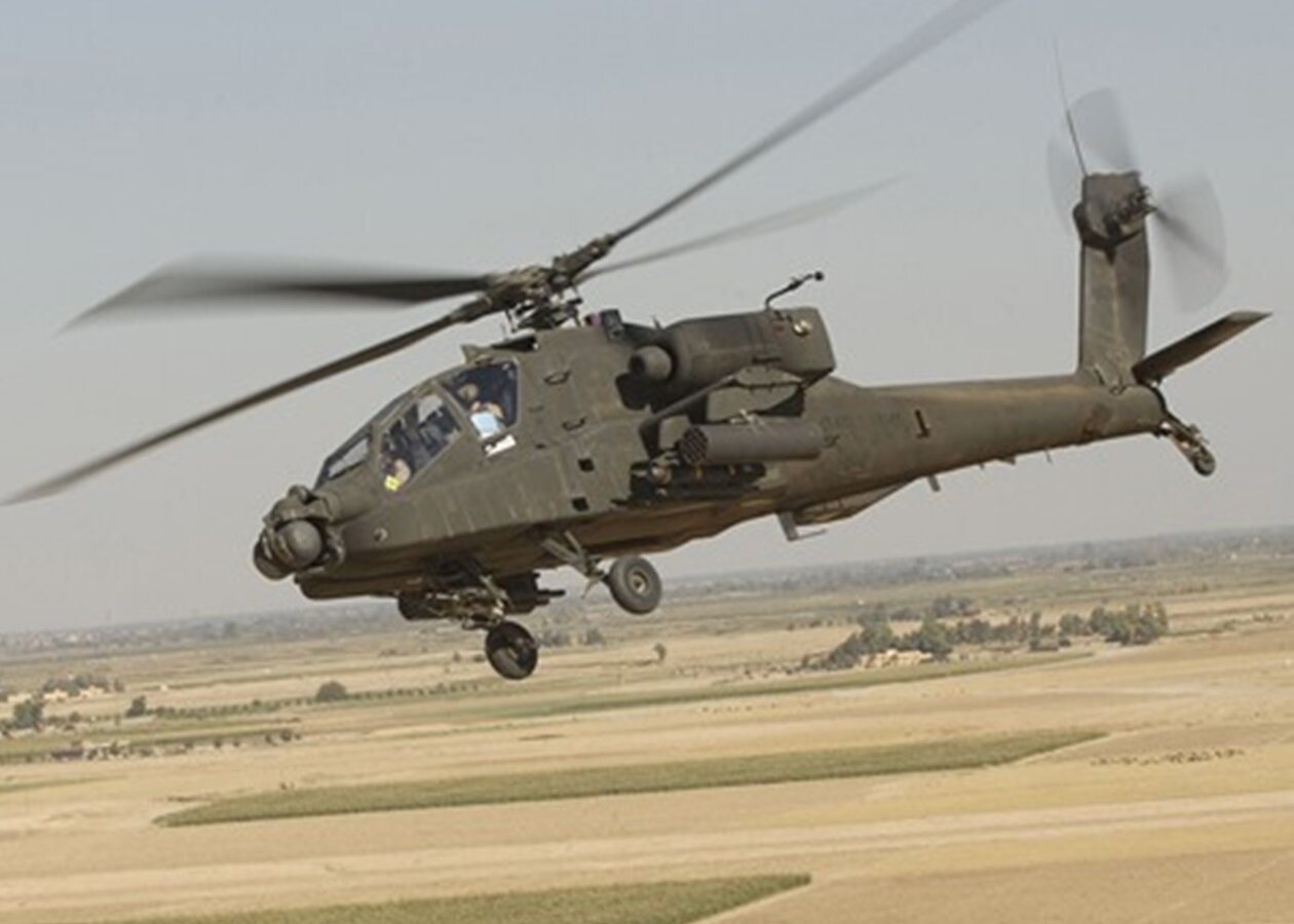 Вертолеты AH-64 Apache ВС США устроили погоню за российскими военными в Сирии 