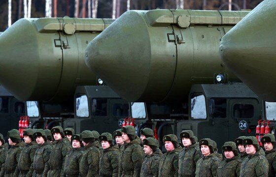 Самое опасное ядерное оружие России "затягивает петлю вокруг США" - Scientific American
