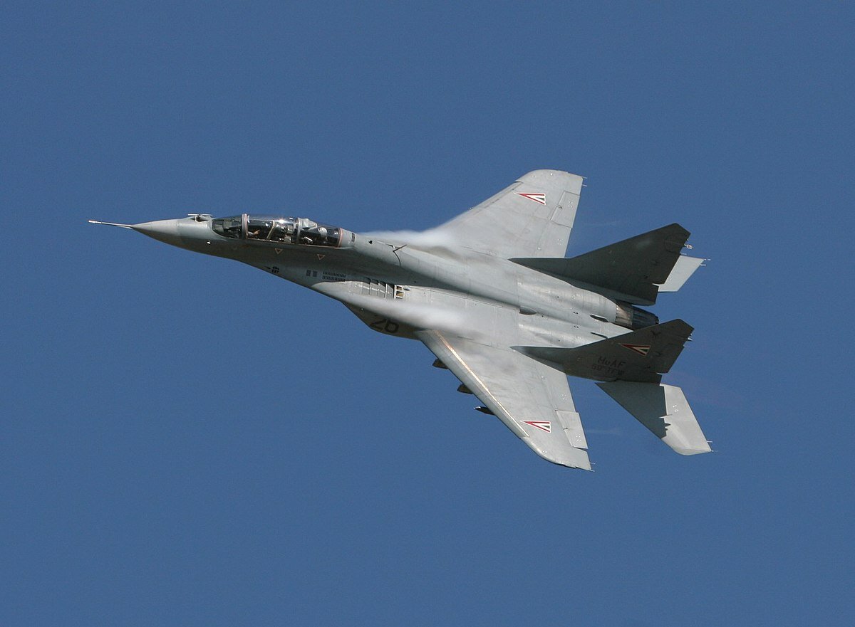 ​СМИ: в Ливии группа истребителей "МиГ-29" атаковала два турецких судна