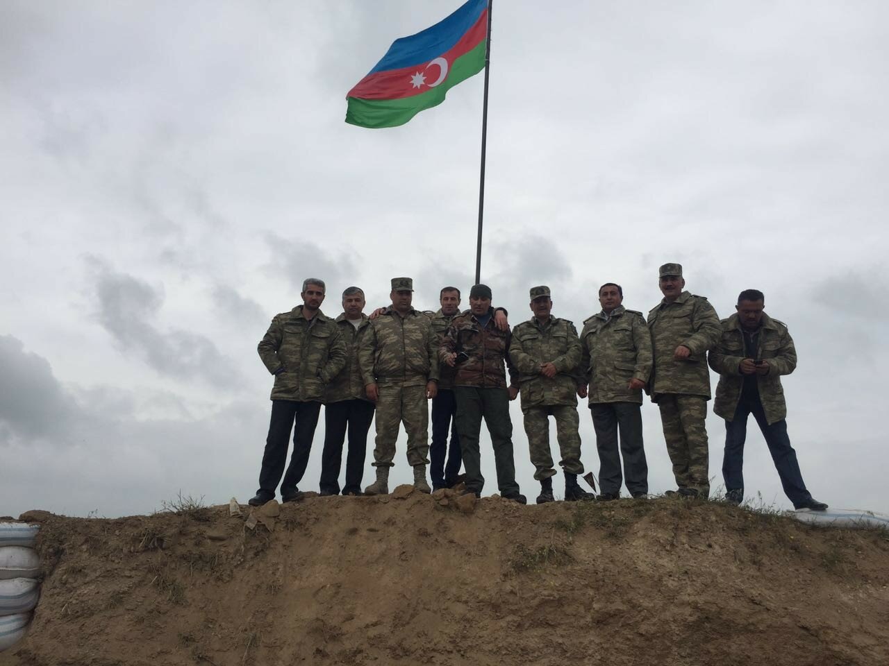 Азербайджанские солдаты подняли руку на пожилых жителей Карабаха: доказательства выложил омбудсмен