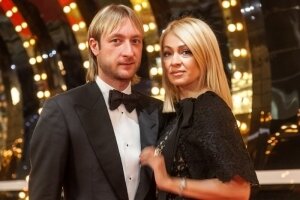 ​Рудковская и Плющенко подогрели слухи о проблемах в семье: "Тревожный сигнал"